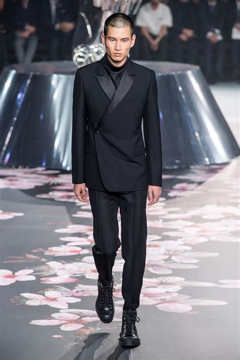 stilista dior homme|Dior suits for men.